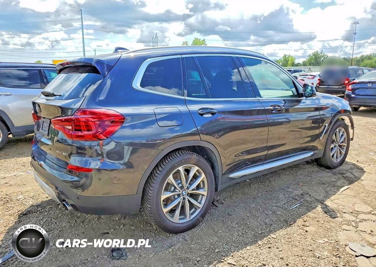 2019 BMW X3 xDrive30I VIN:5UXTR9C52KLP86852 - 3