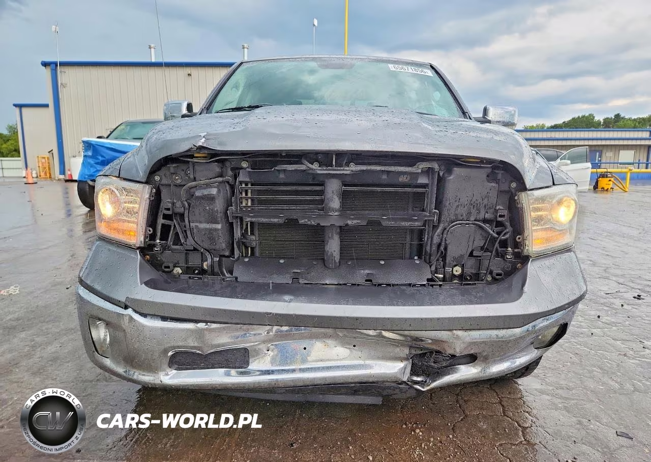 2013 Ram 1500 Laramie VIN:1C6RR7NT7DS670722 - 5