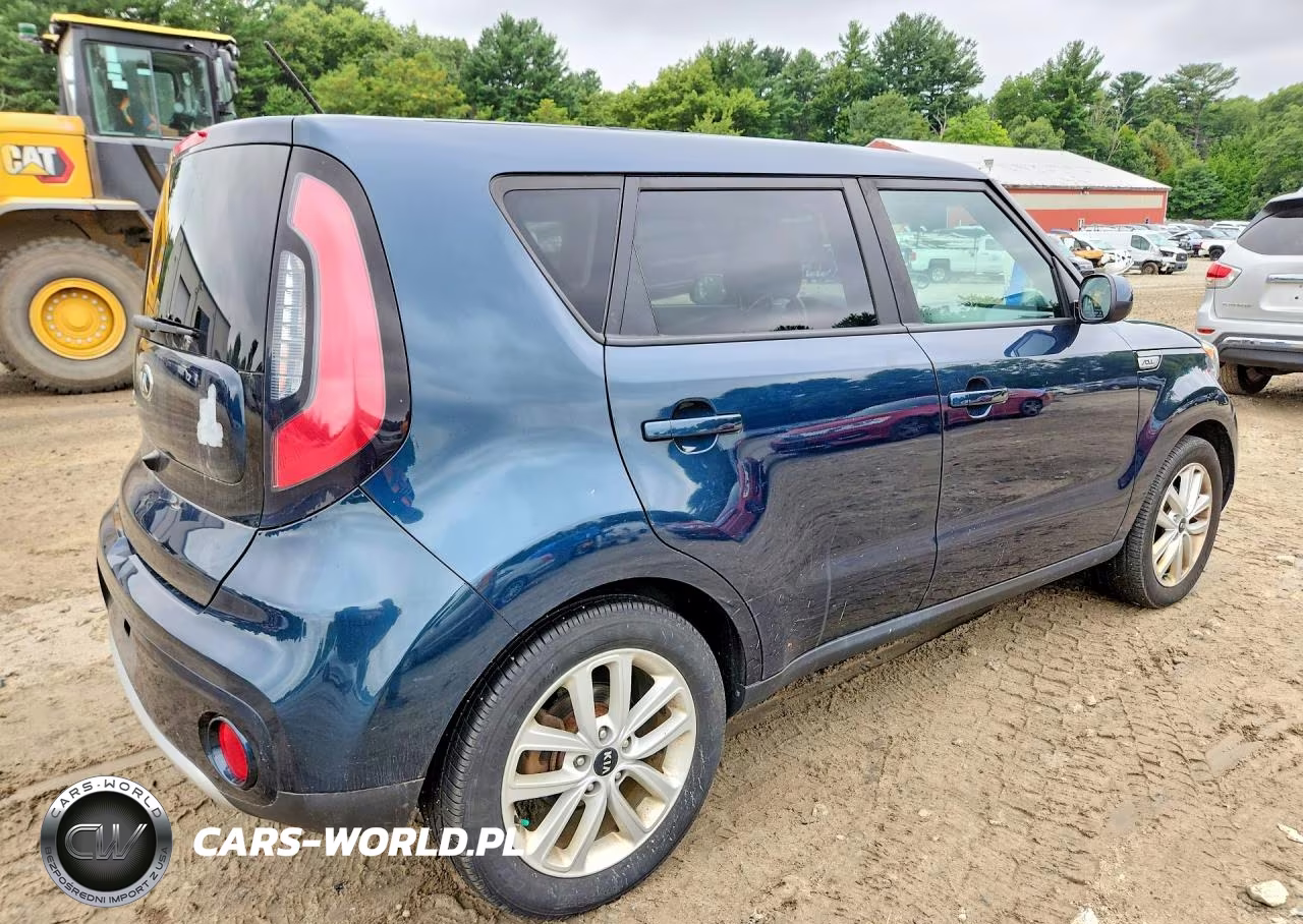 2019 Kia Soul + VIN:KNDJP3A57K7651194 - 3