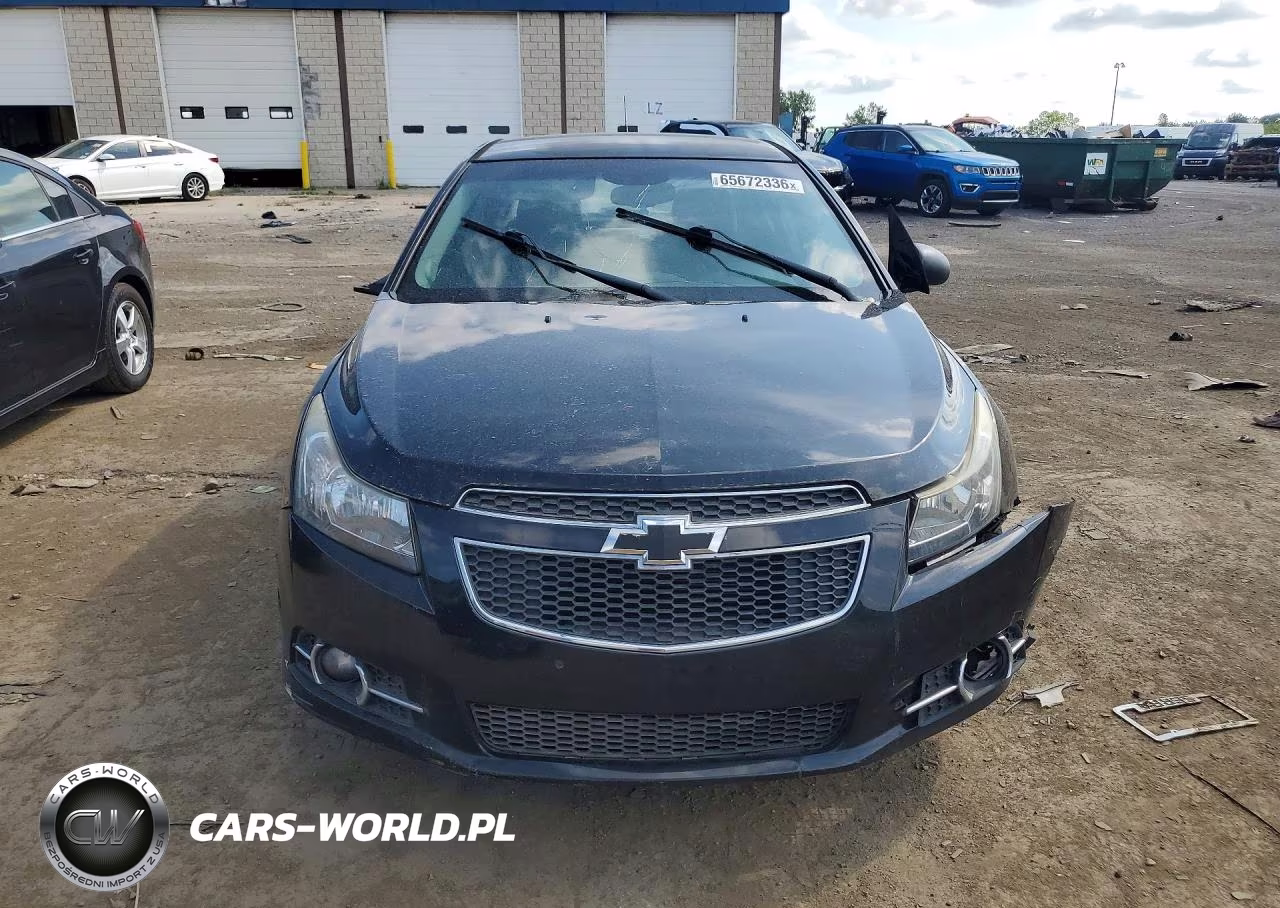 2014 Chevrolet Cruze Lt VIN:1G1PC5SB1E7250100 - 5