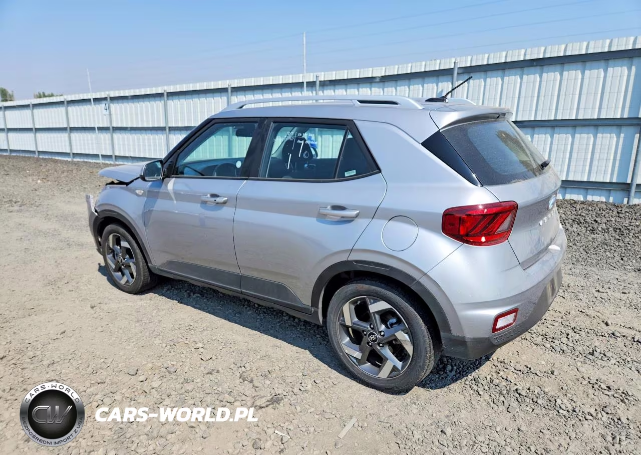 2025 Hyundai Venue Sel VIN:KMHRC8A39SU385555 - 2
