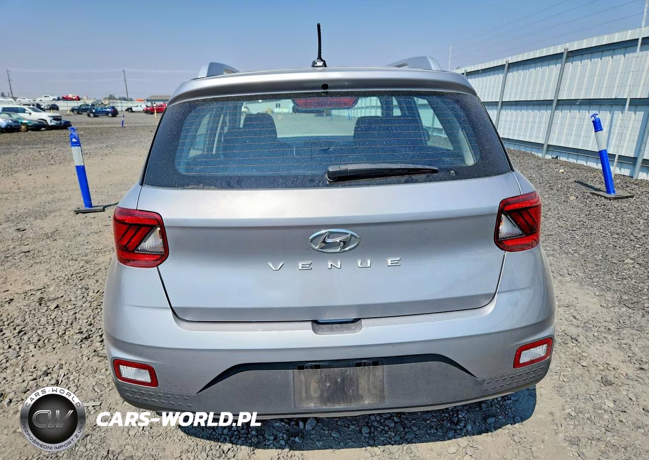 2025 Hyundai Venue Sel VIN:KMHRC8A39SU385555 - 6