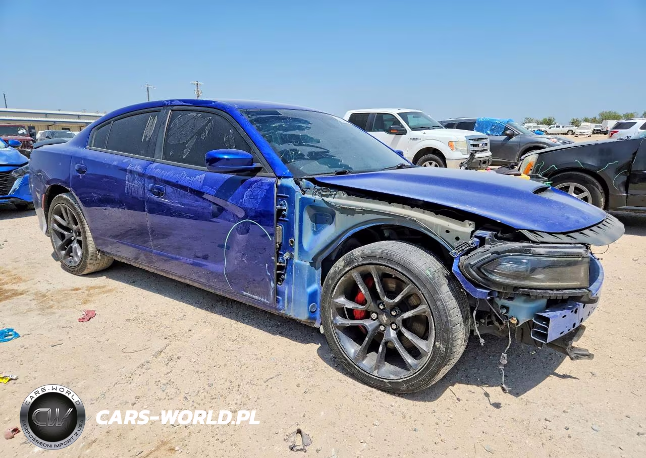 2022 Dodge Charger Scat Pack VIN:2C3CDXGJ9NH228322 - 4