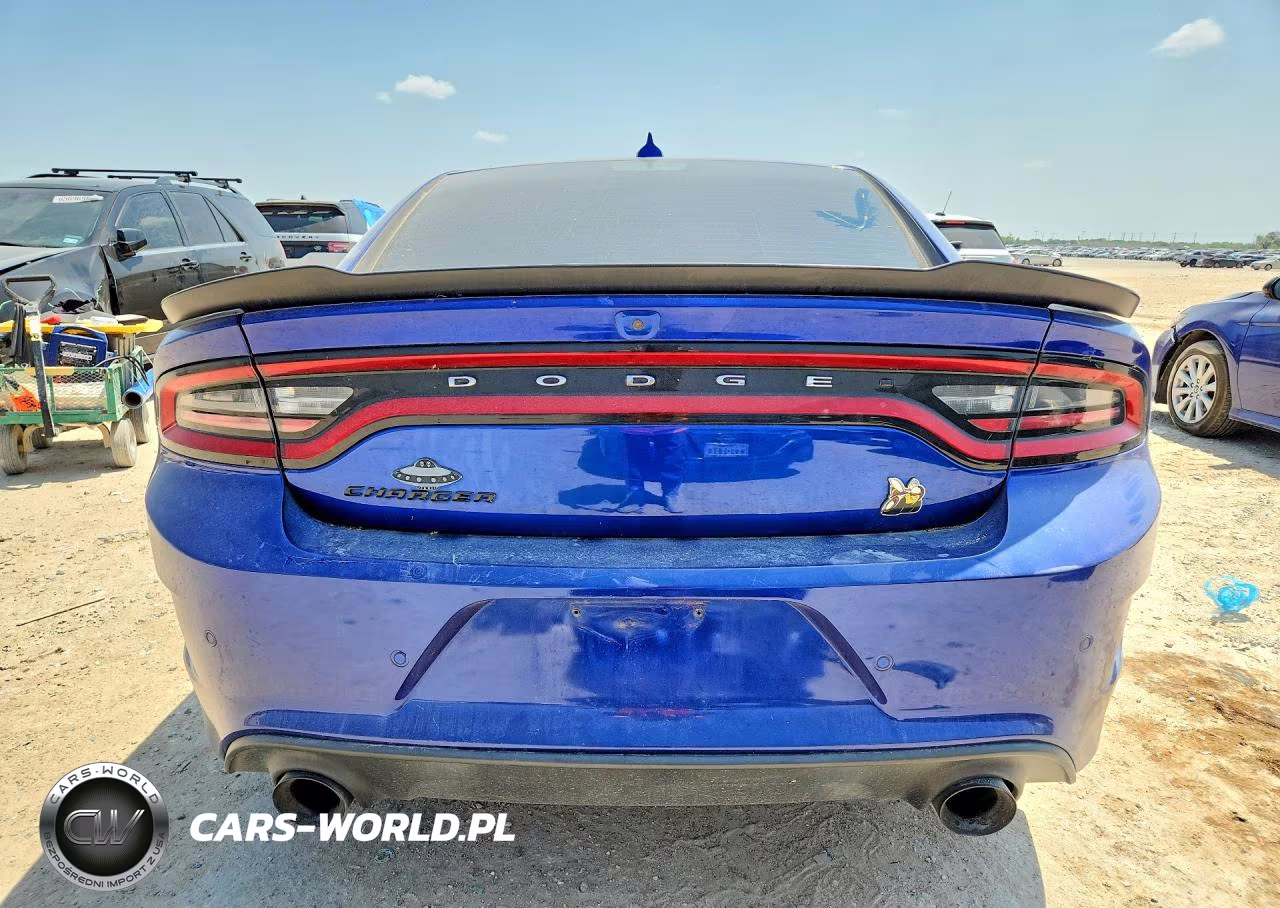 2022 Dodge Charger Scat Pack VIN:2C3CDXGJ9NH228322 - 6