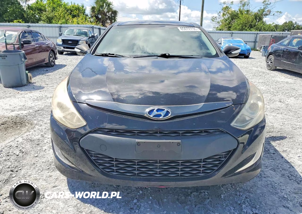 2014 Hyundai Sonata Hybrid VIN:KMHEC4A46EA105919 - 5