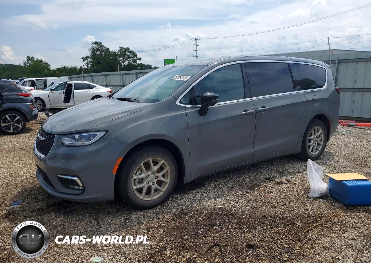 2025 Chrysler Pacifica Select – zdjęcie 1 z 13