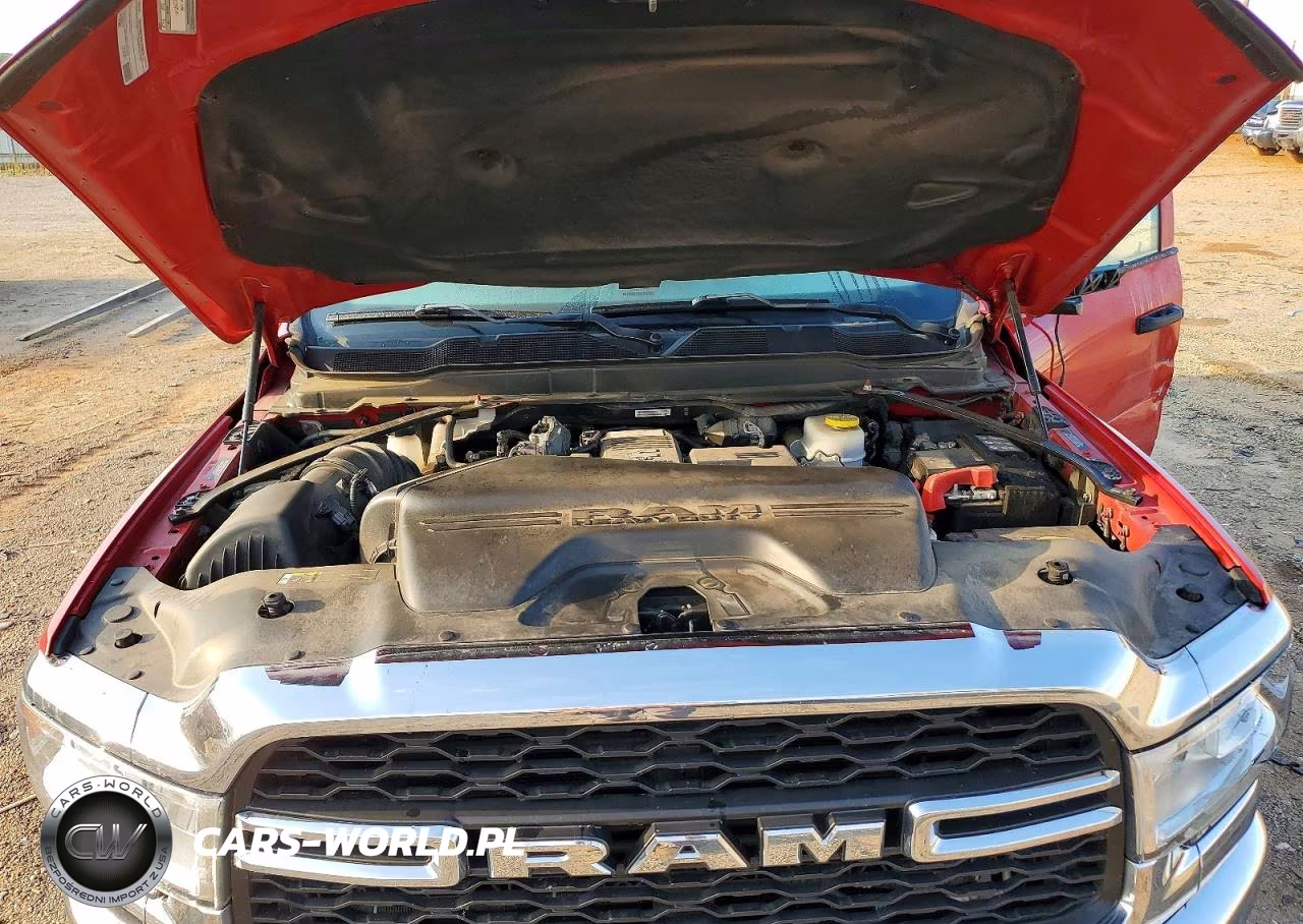 2022 Ram 2500 VIN:3C6UR5CL2NG167755 - 11