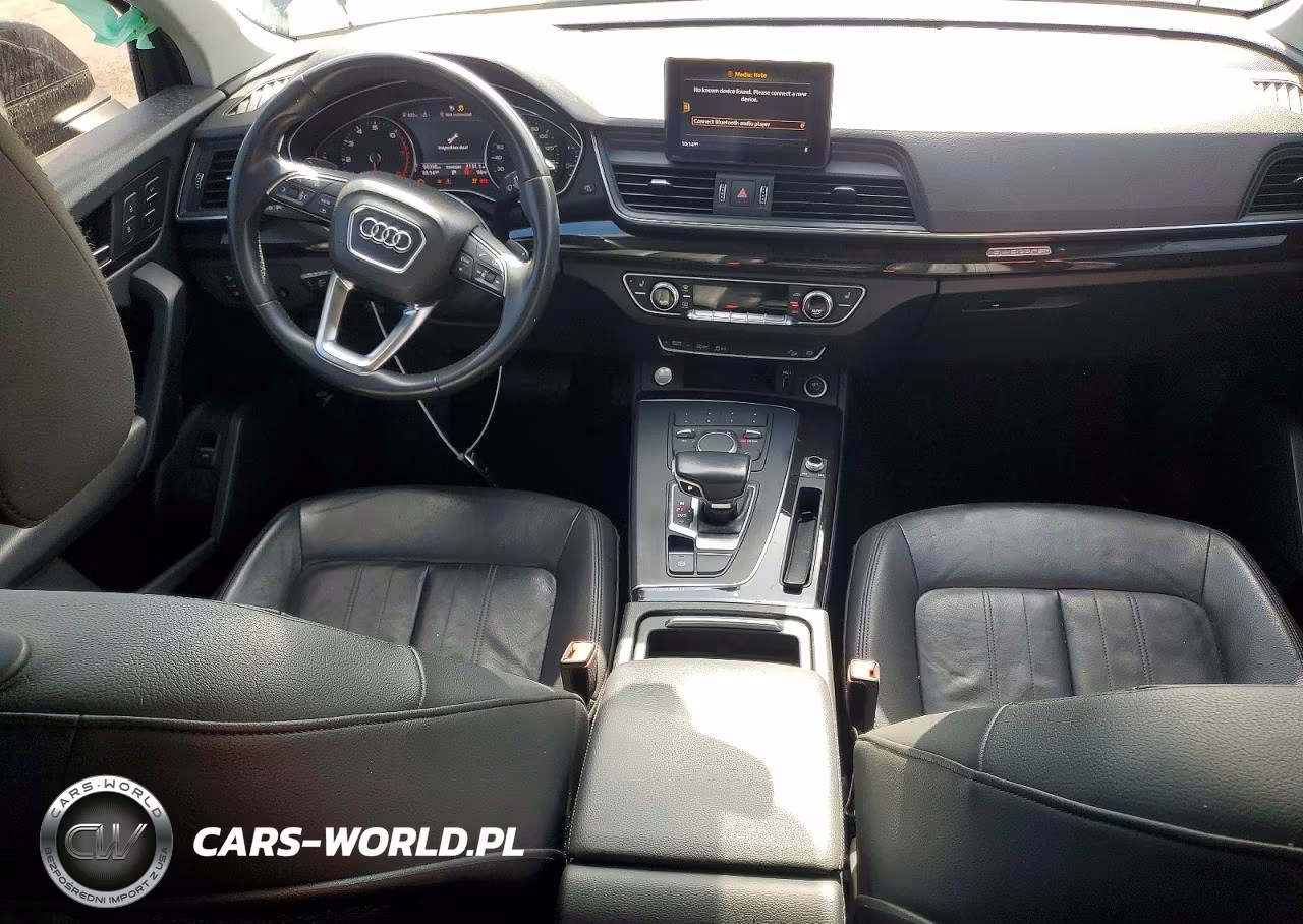 2019 Audi Q5 Premium VIN:WA1ANAFY2K2049386 - 8