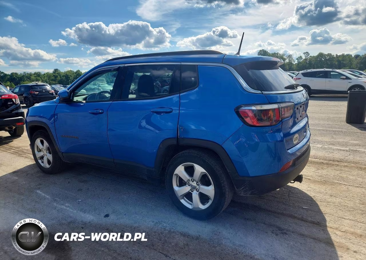 2018 Jeep Compass Latitude VIN:3C4NJCBB5JT286533 - 2
