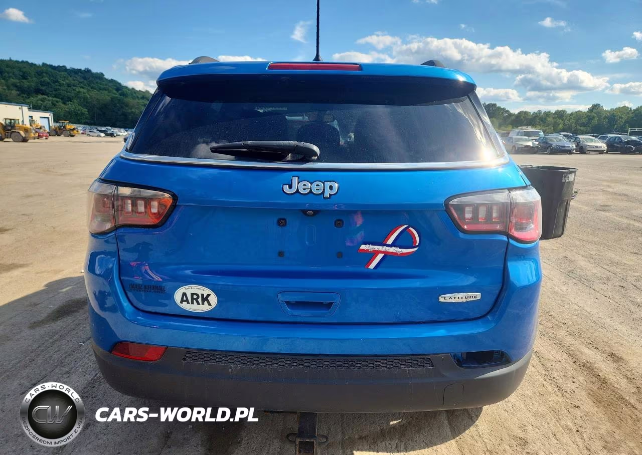 2018 Jeep Compass Latitude VIN:3C4NJCBB5JT286533 - 6