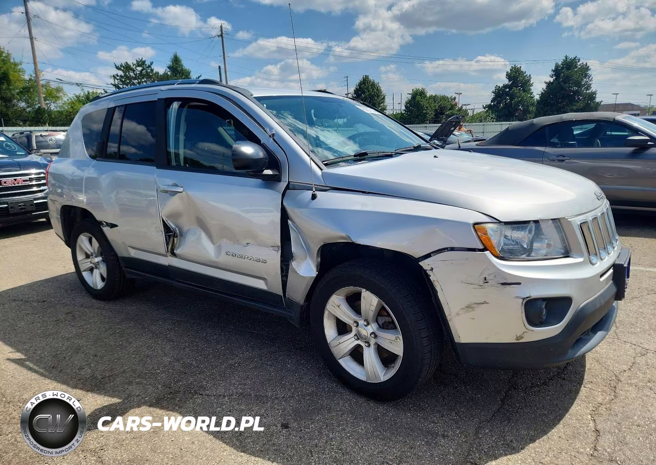 2012 Jeep Compass Sport VIN:1C4NJDBB5CD562644 - 4