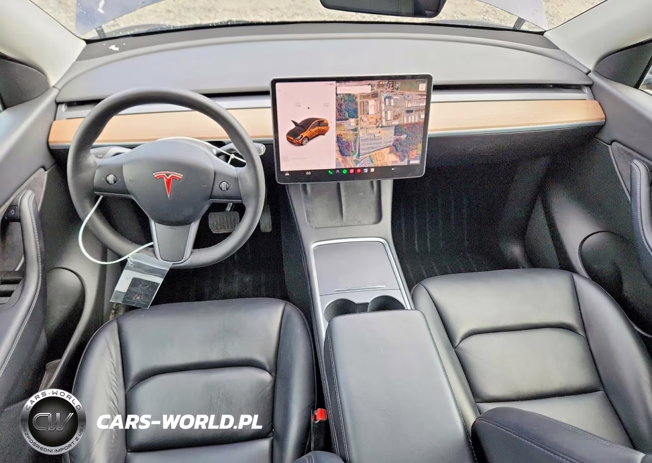 2022 Tesla Model Y VIN:7SAYGDEE8NF380422 - 8