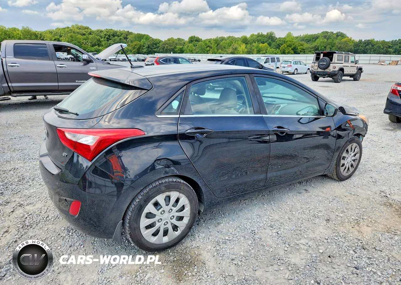 2017 Hyundai Elantra Gt Base VIN:KMHD35LH5HU359271 - 3