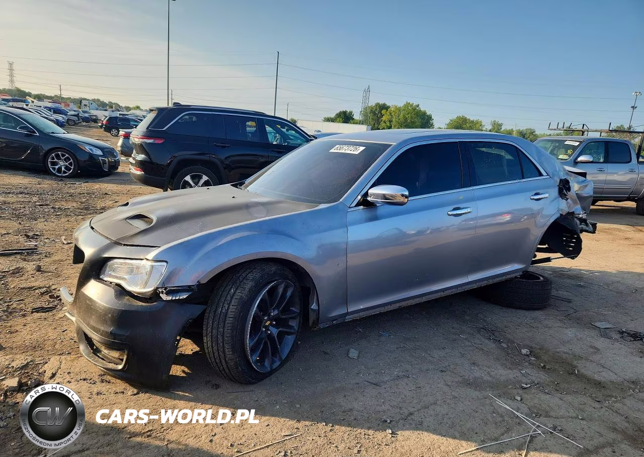 2013 Chrysler 300C – zdjęcie 1 z 12