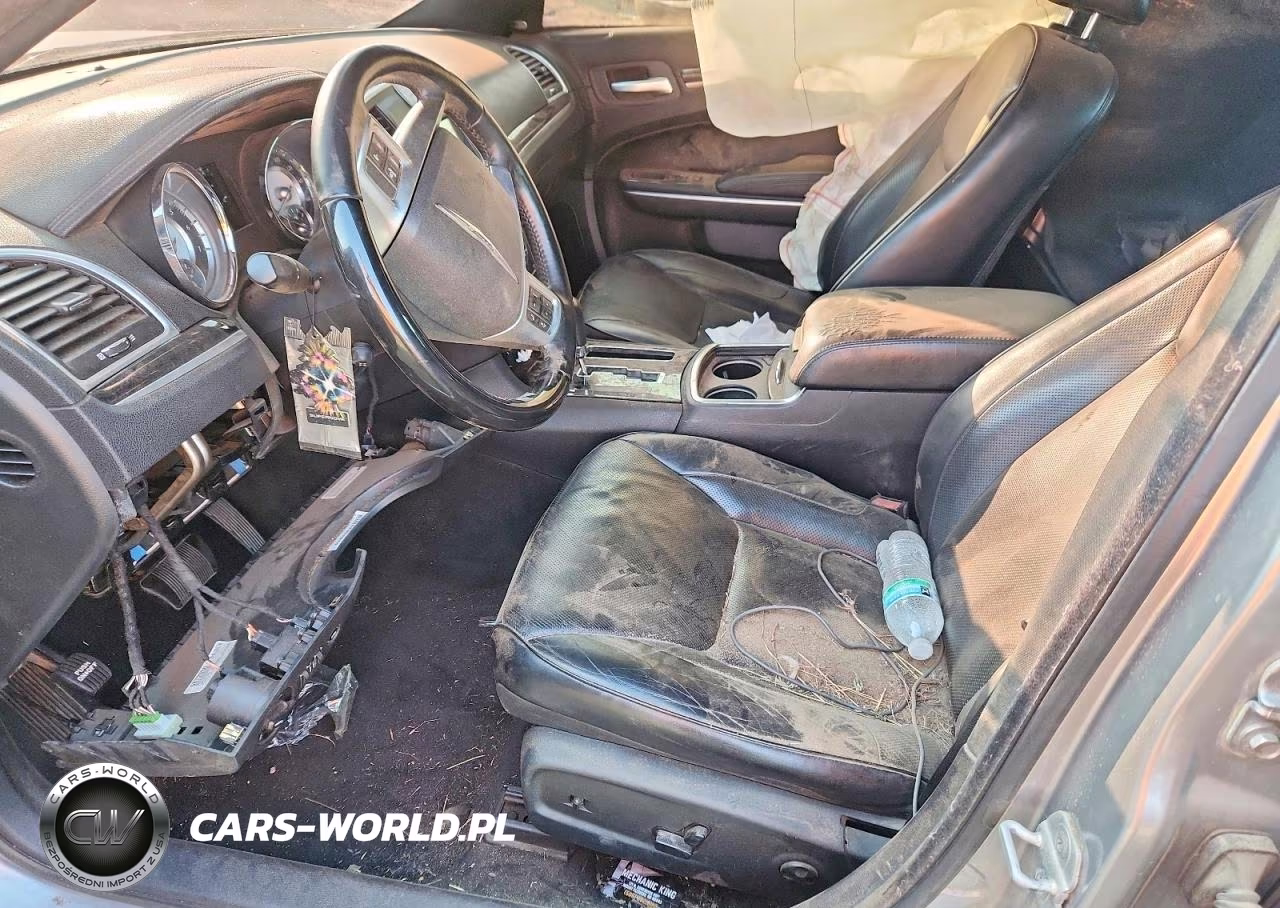 2013 Chrysler 300C VIN:2C3CCAKT1DH632576 - 7