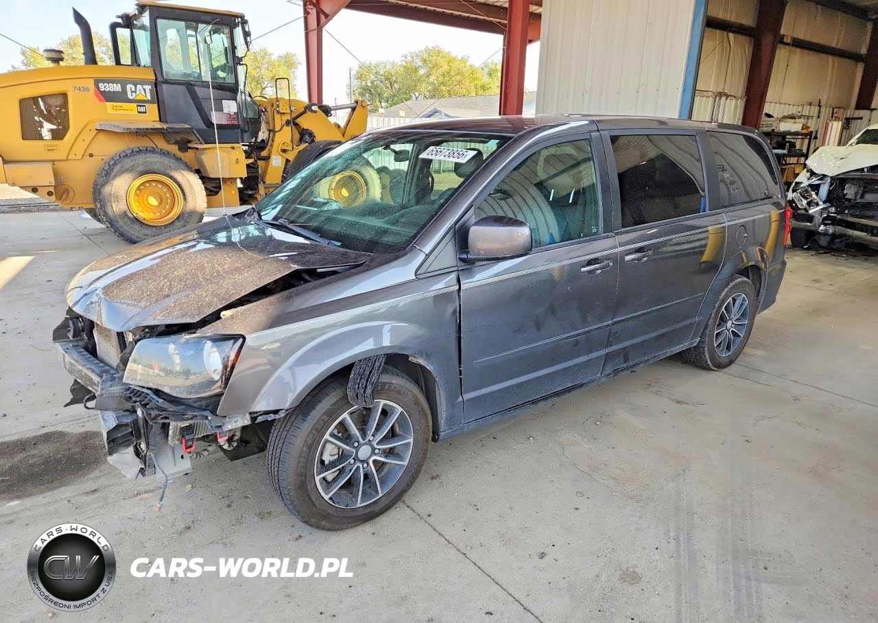 2015 Dodge Grand Caravan R-T