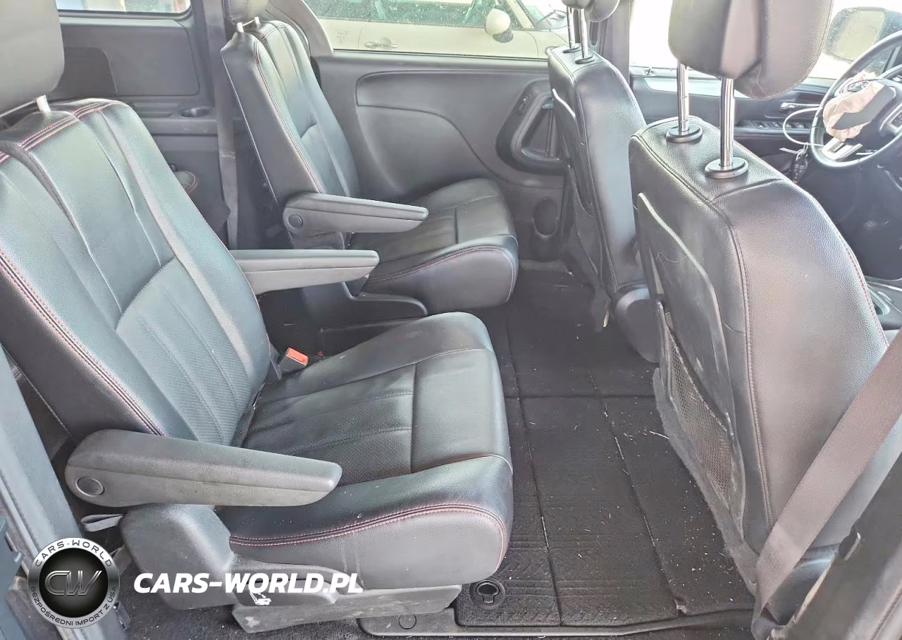 2015 Dodge Grand Caravan R-T VIN:2C4RDGEG3FR616932 - 11