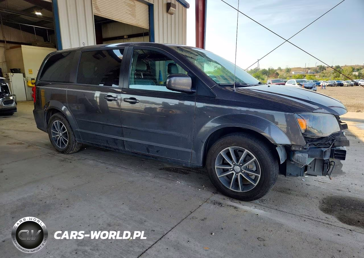2015 Dodge Grand Caravan R-T VIN:2C4RDGEG3FR616932 - 4