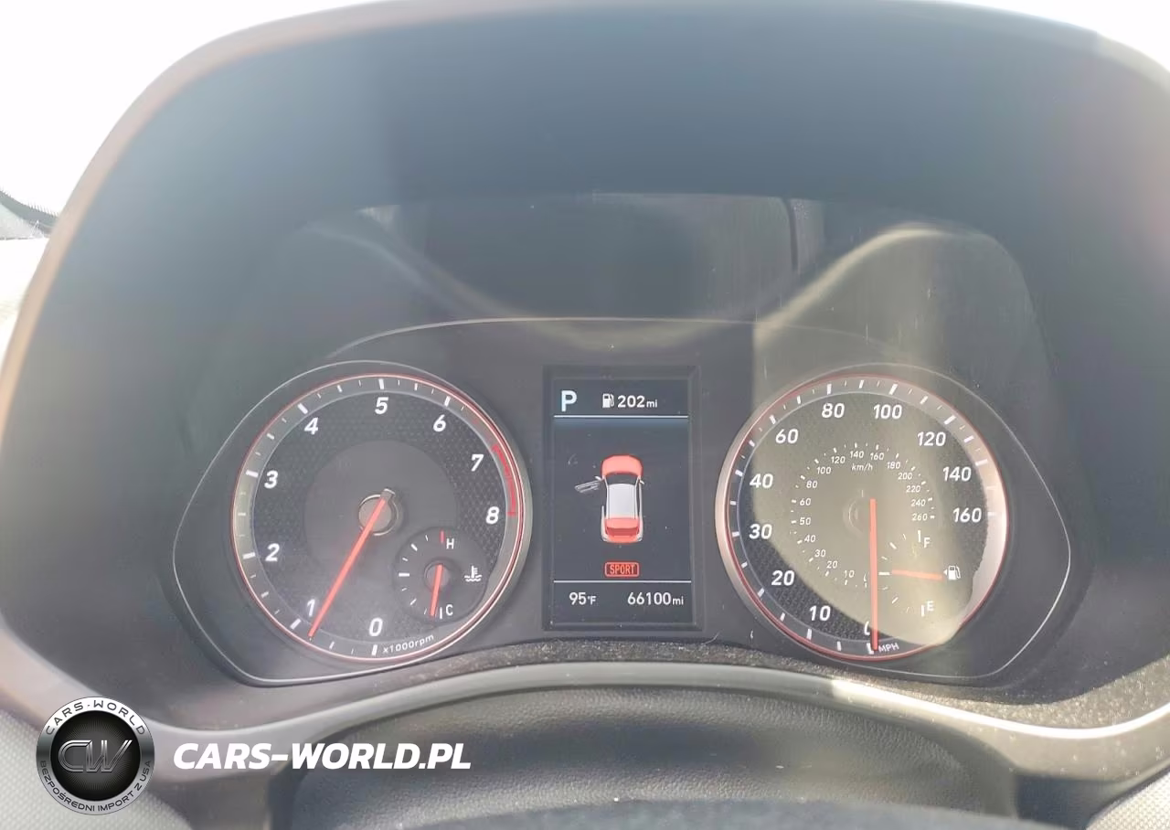 2021 Hyundai Veloster Turbo 1.6T VIN:KMHTH6AB0MU032546 - 9