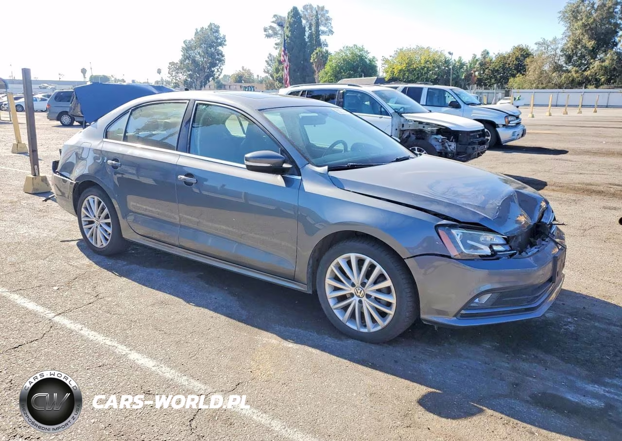 2016 Volkswagen Jetta Sel VIN:3VWL17AJ3GM393619 - 4