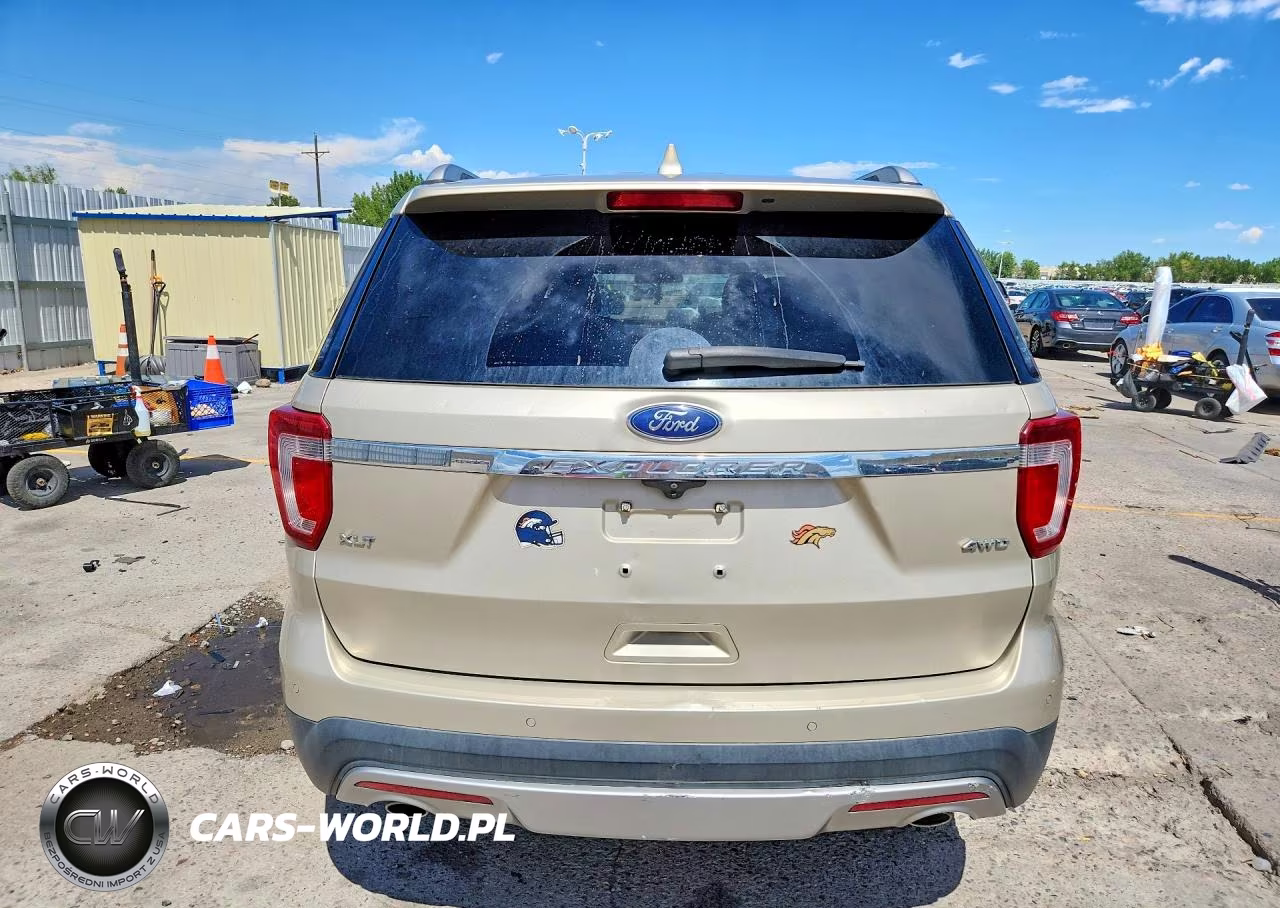 2017 Ford Explorer Xlt VIN:1FM5K8D87HGD64980 - 6