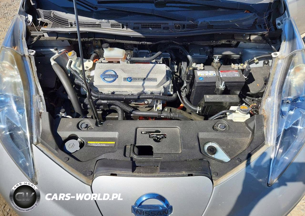 2011 Nissan Leaf Sv VIN:JN1AZ0CP4BT000834 - 11