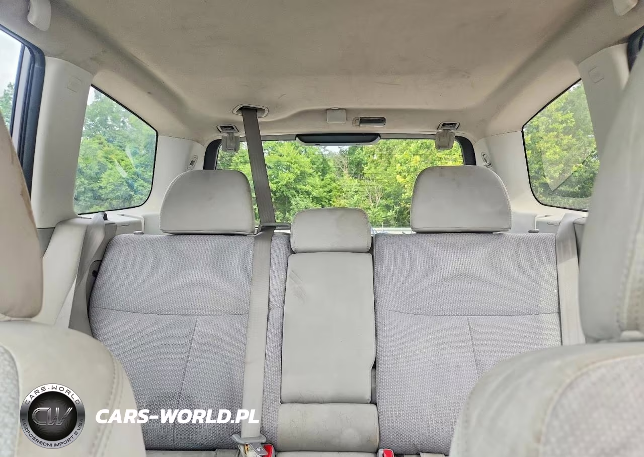2011 Subaru Forester 2.5X Premium VIN:JF2SHADCXBG702348 - 10
