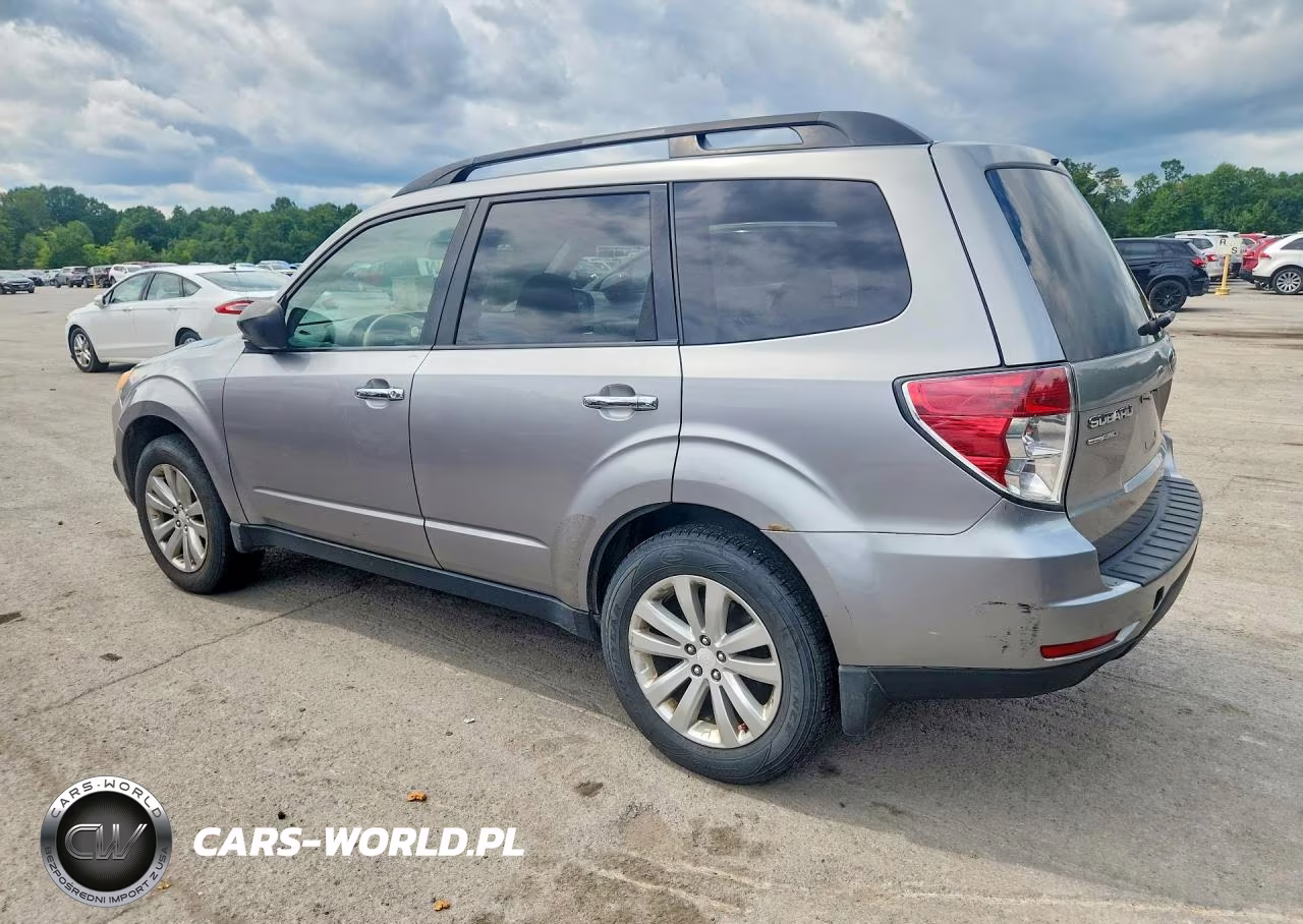 2011 Subaru Forester 2.5X Premium VIN:JF2SHADCXBG702348 - 2