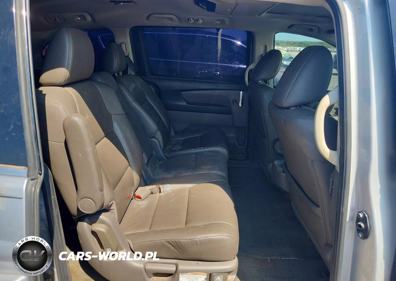 2015 Honda Odyssey Touring-Touring Elite VIN:5FNRL5H94FB003833 - 11