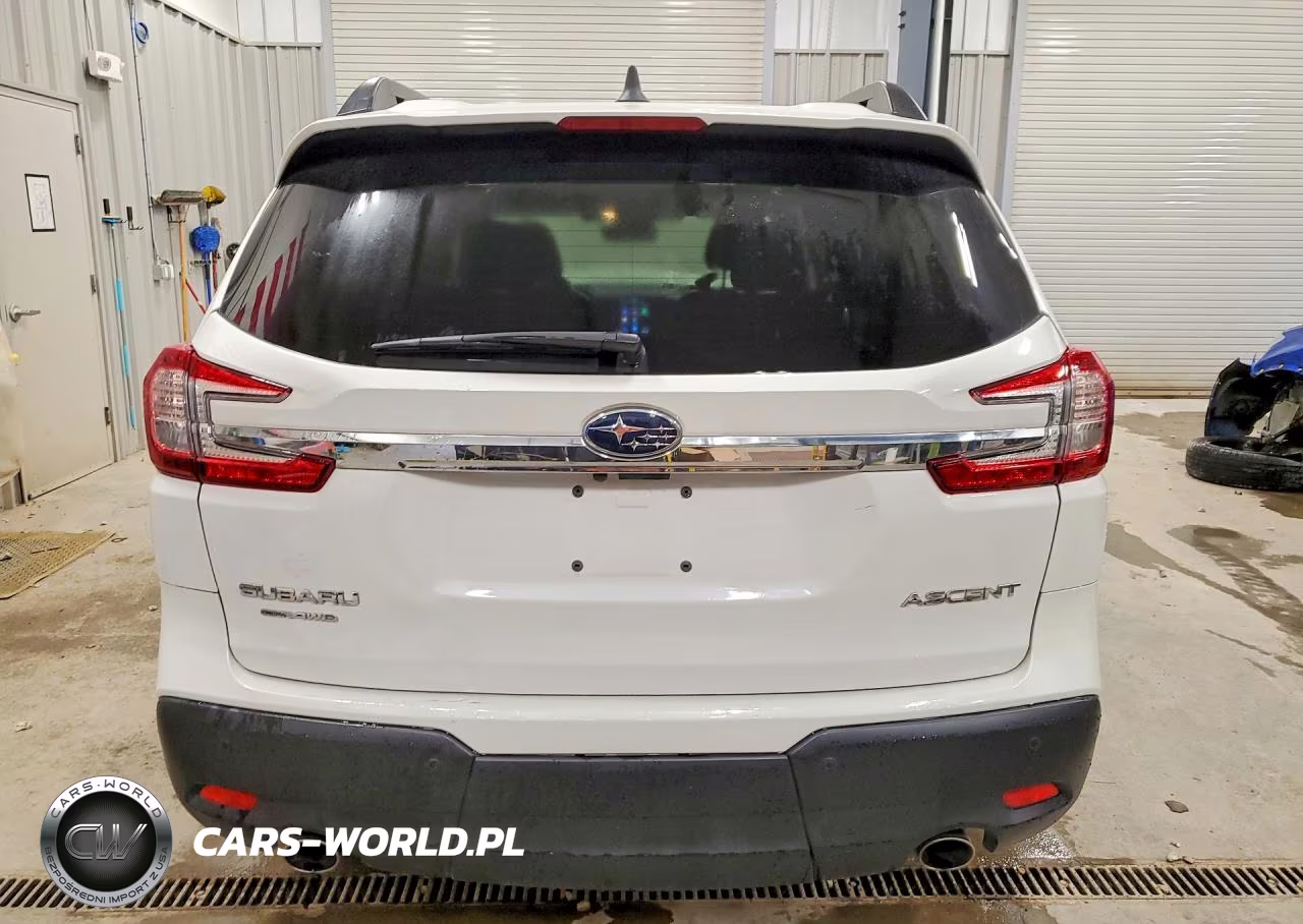 2024 Subaru Ascent Premium VIN:4S4WMAED8R3432178 - 6