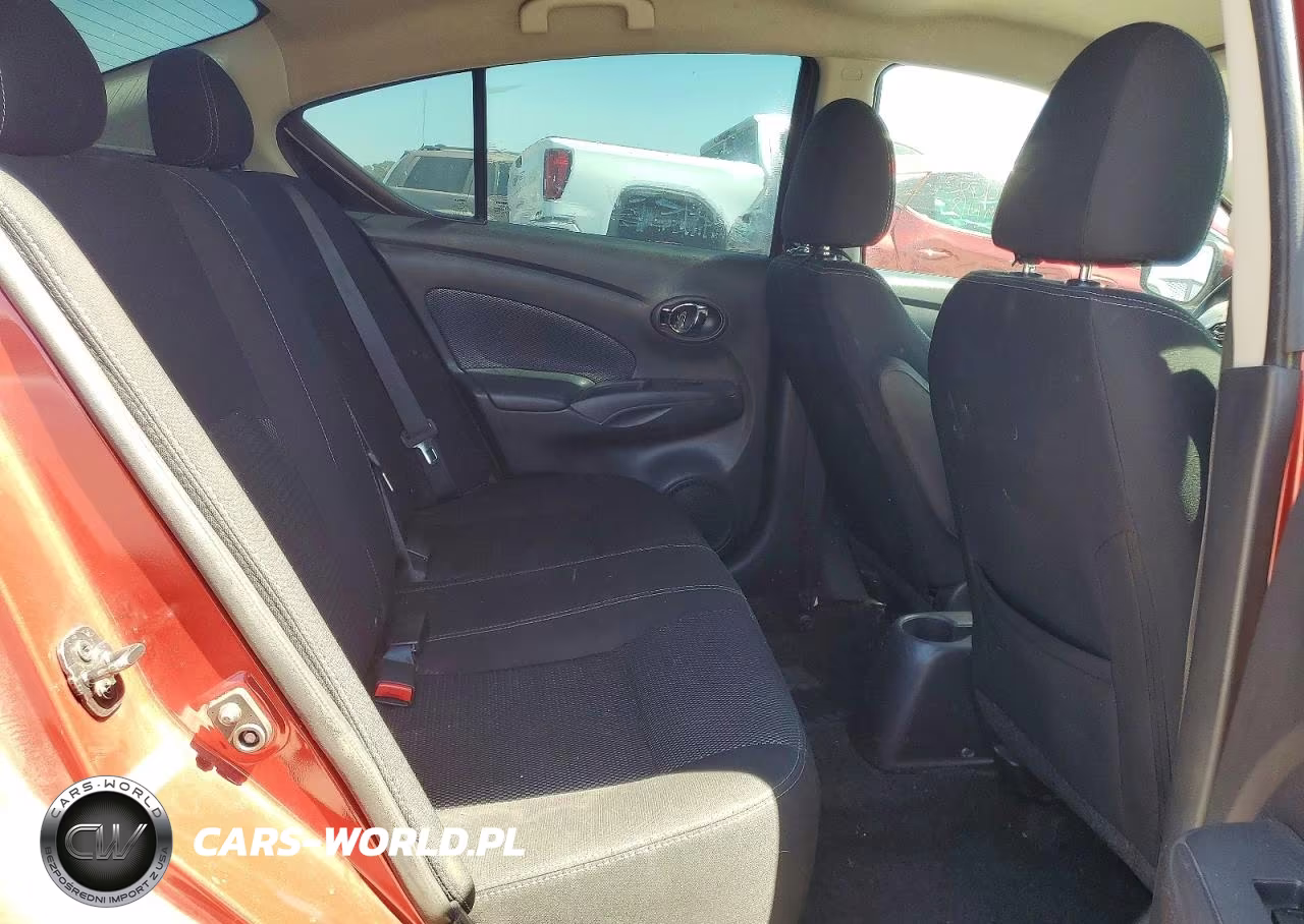 2019 Nissan Versa Sv VIN:3N1CN7AP4KL811666 - 10