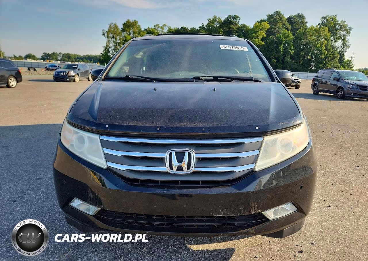 2013 Honda Odyssey Touring VIN:5FNRL5H99DB053849 - 5