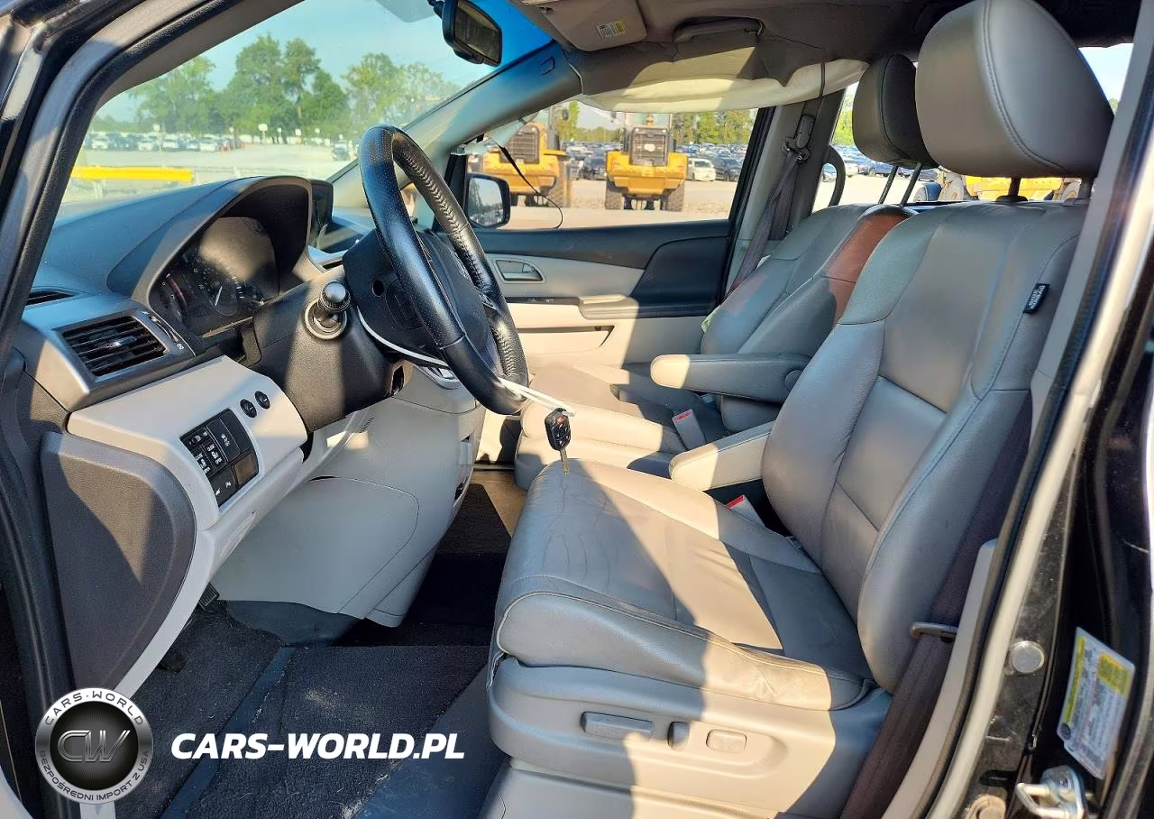 2013 Honda Odyssey Touring VIN:5FNRL5H99DB053849 - 7
