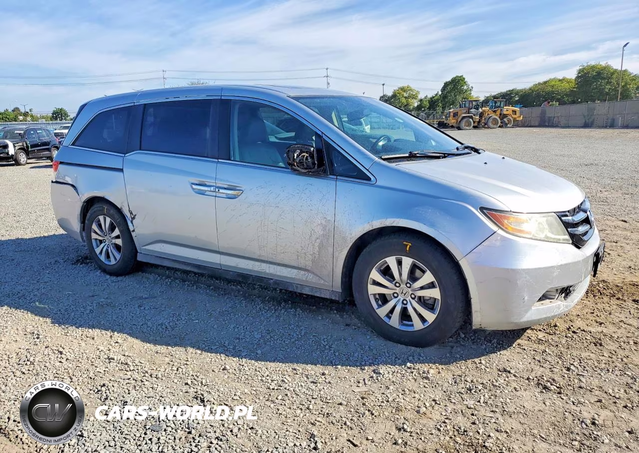 2014 Honda Odyssey Exl VIN:5FNRL5H60EB063774 - 4