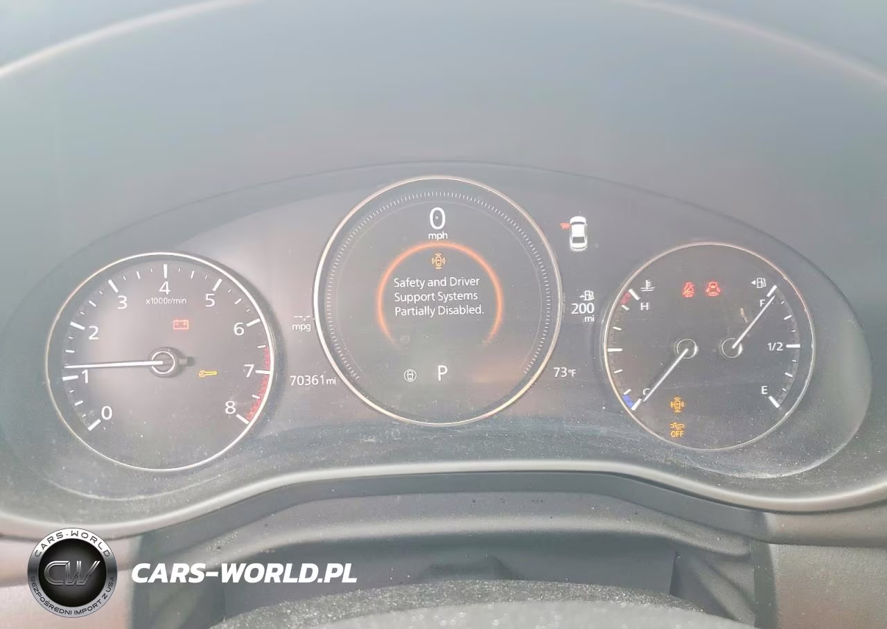 2019 Mazda 3 Preferred Plus VIN:JM1BPACL5K1111379 - 9