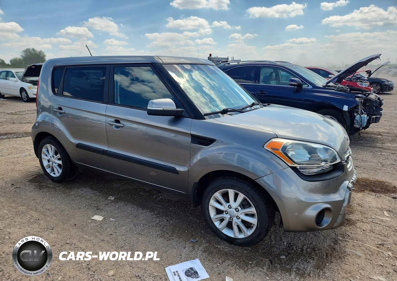 2013 Kia Soul + VIN:KNDJT2A63D7525383 - 4