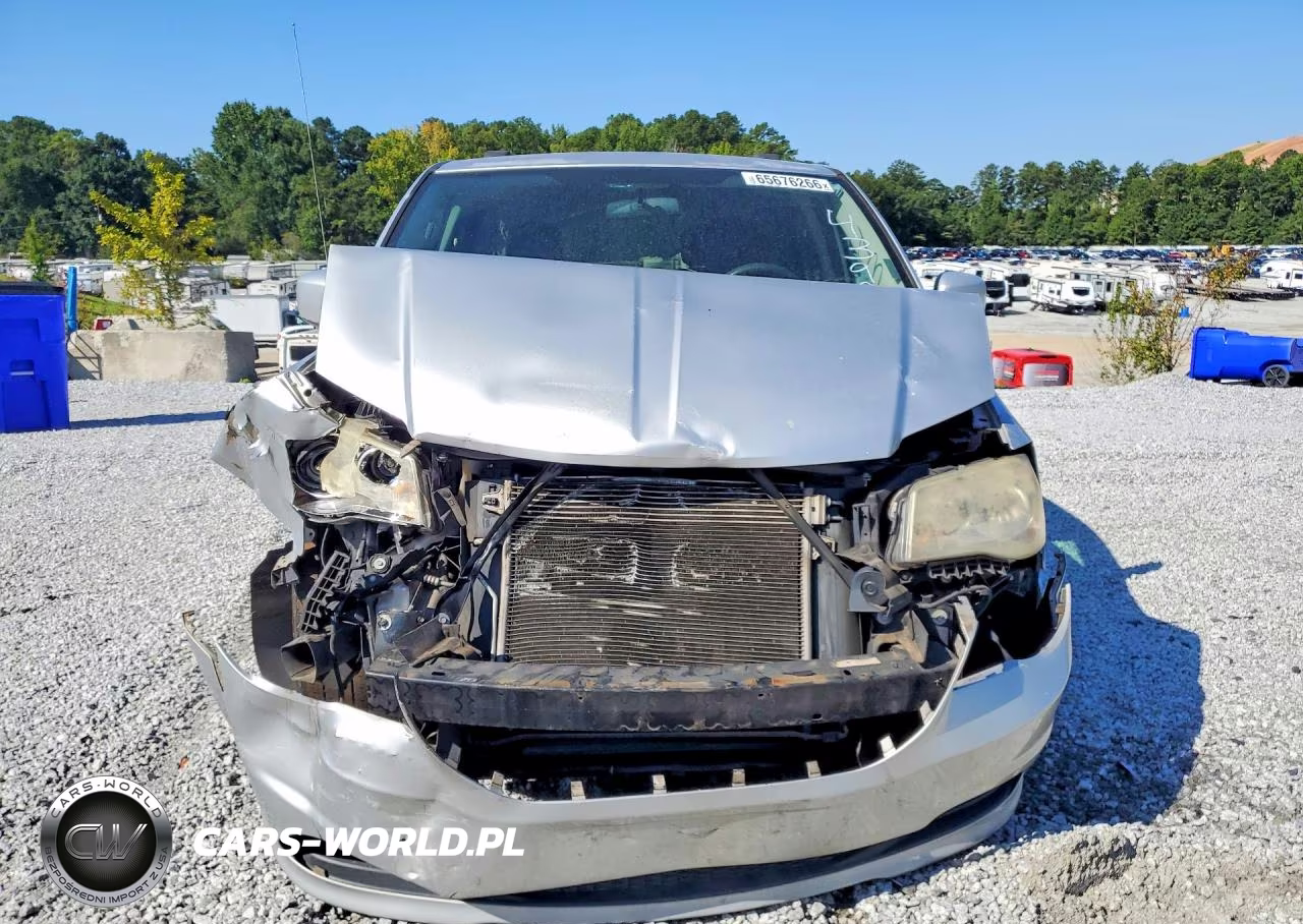 2012 Dodge Grand Caravan Sxt VIN:2C4RDGCG4CR244399 - 5