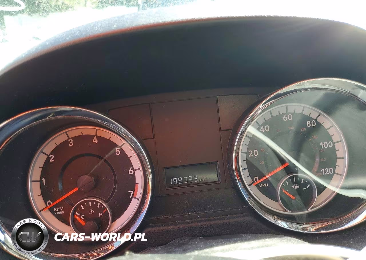 2012 Dodge Grand Caravan Sxt VIN:2C4RDGCG4CR244399 - 9