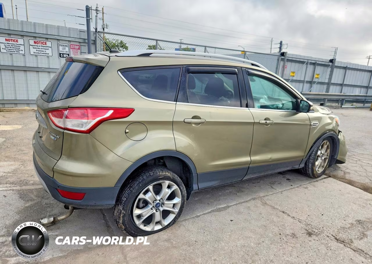 2014 Ford Escape Titanium VIN:1FMCU9J9XEUA39712 - 3