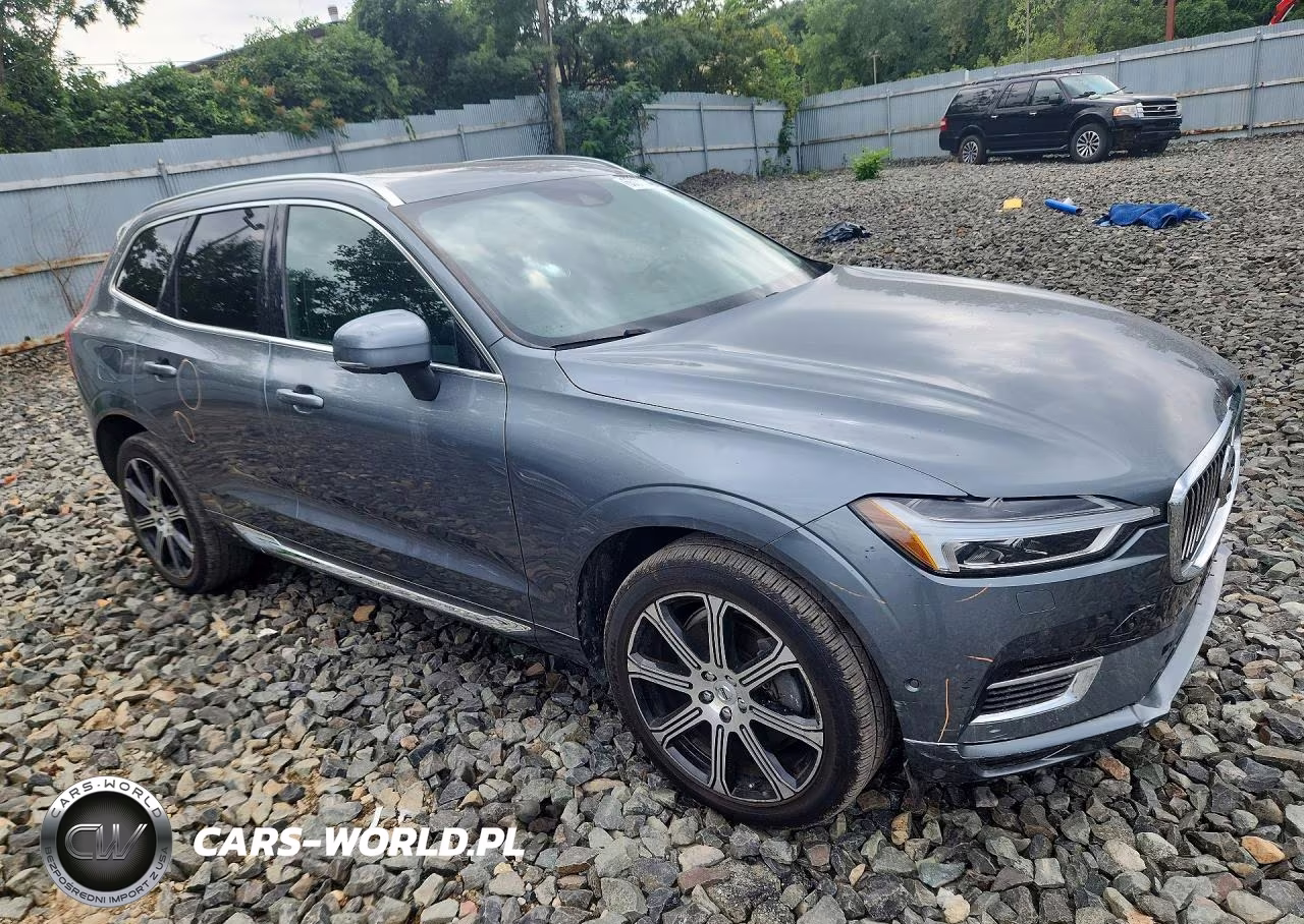 2018 Volvo Xc60 T8 Inscription VIN:LYVBR0DL4JB101968 - 4