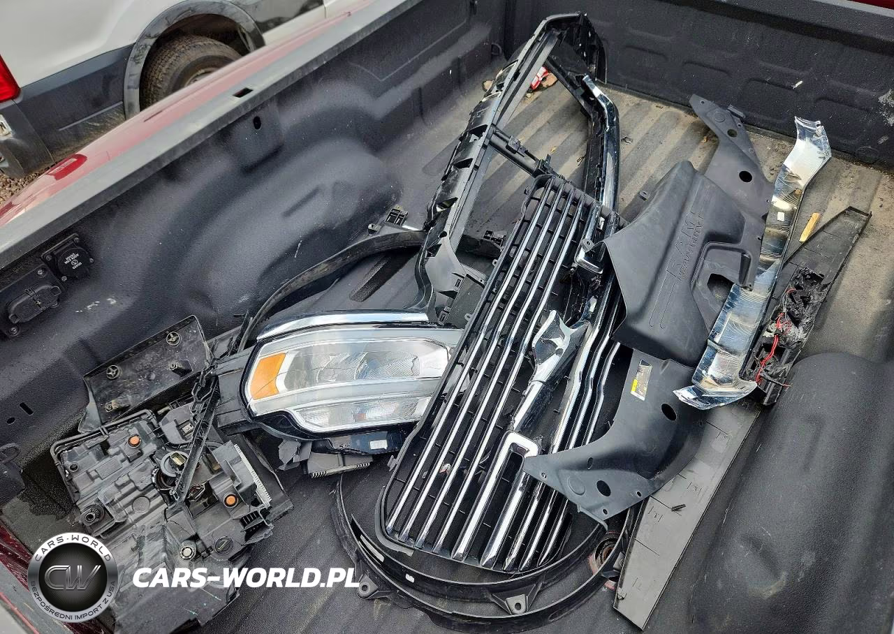 2021 Ram 3500 Laramie VIN:3C63RRJL6MG671522 - 13