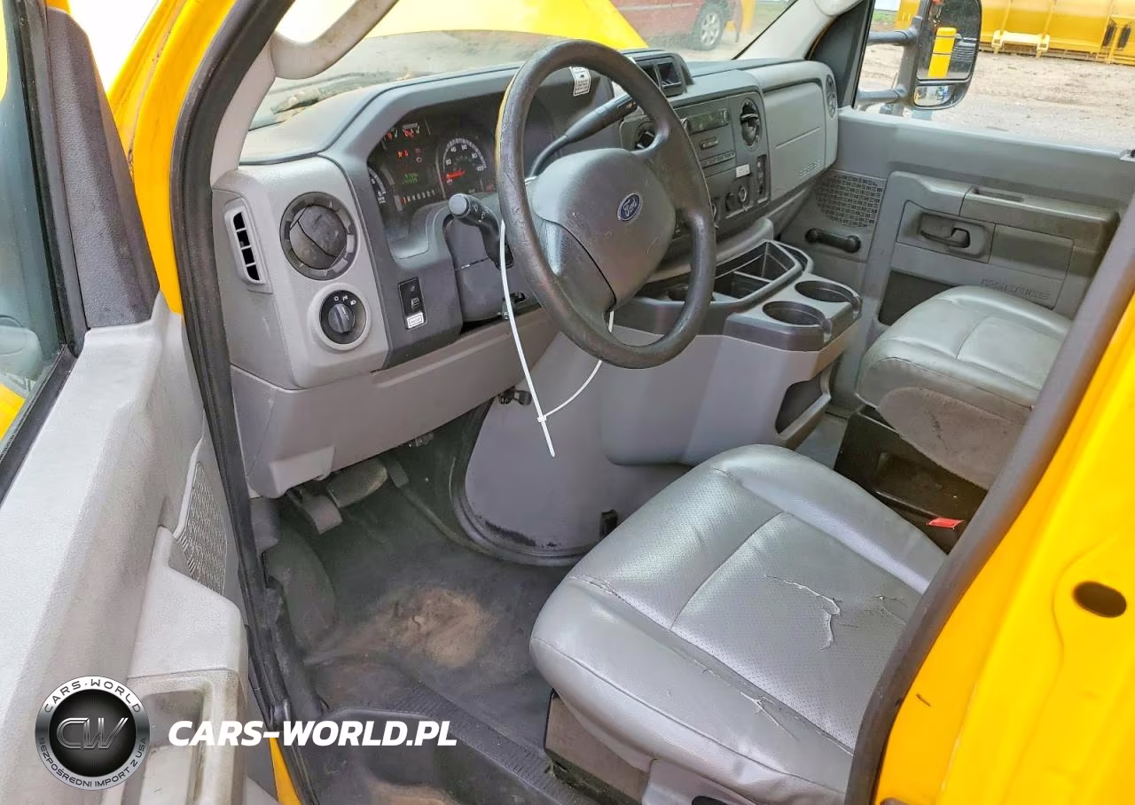 2015 Ford Econoline E350 Super Duty Cutaway Van VIN:1FDWE3FS3FDA13201 - 8