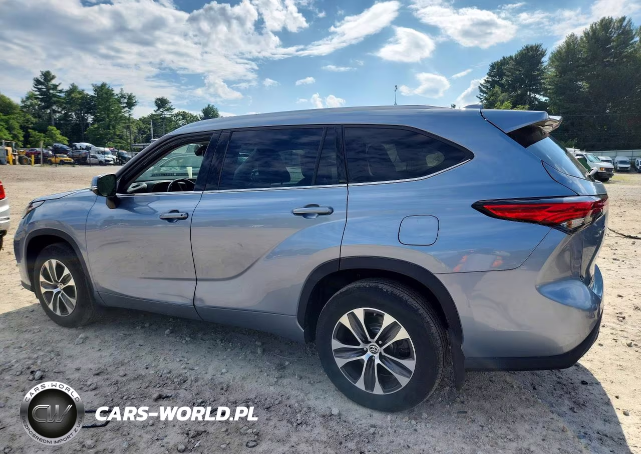 2020 Toyota Highlander Xle VIN:5TDGZRBH3LS043812 - 2