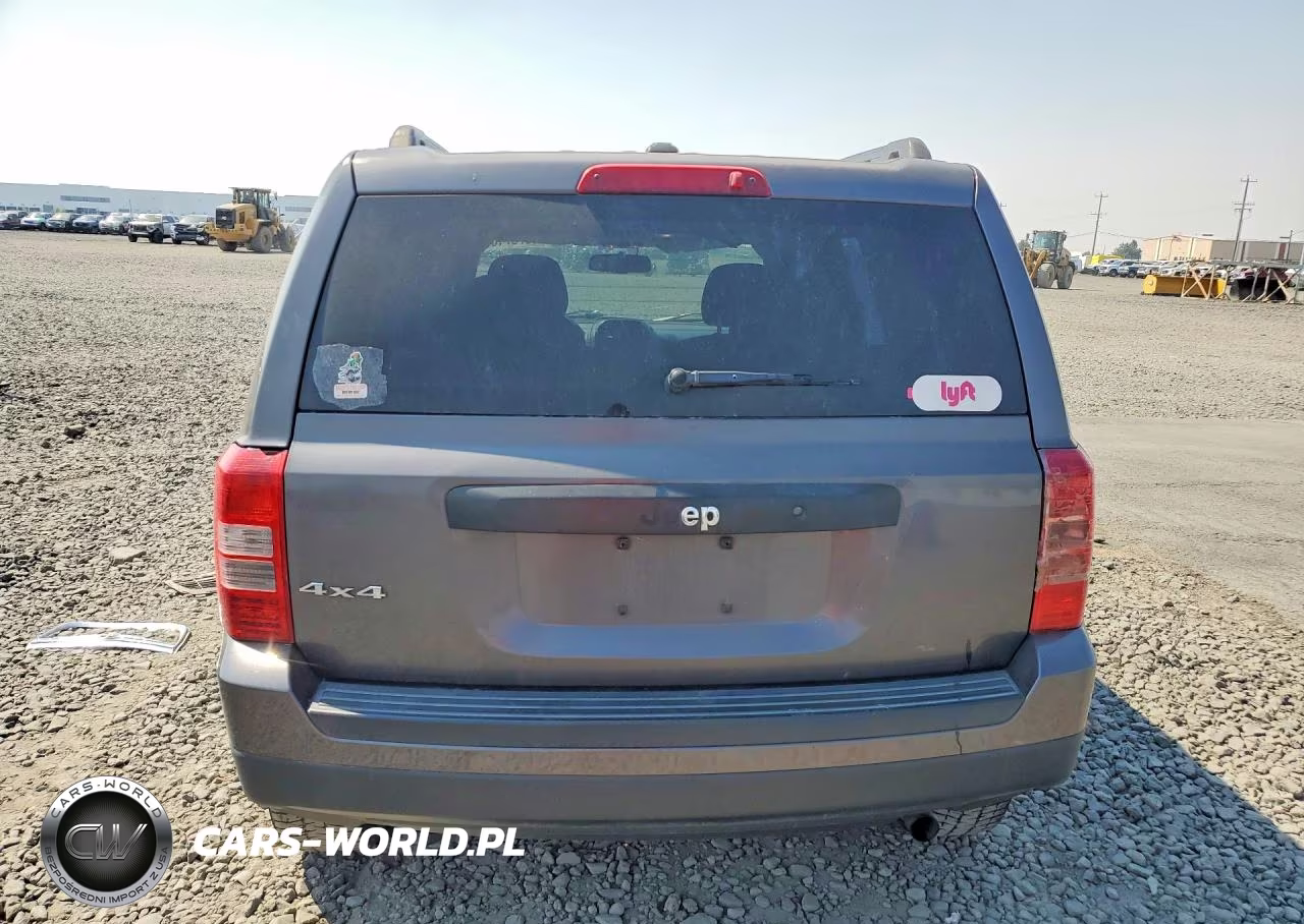 2016 Jeep Patriot Sport VIN:1C4NJRBB6GD596059 - 6