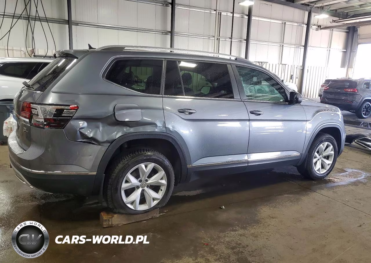 2018 Volkswagen Atlas Sel VIN:1V2MR2CA0JC525663 - 3