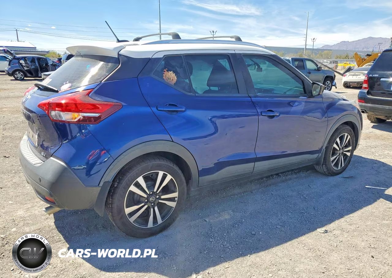 2019 Nissan Kicks Sv VIN:3N1CP5CU1KL561966 - 3
