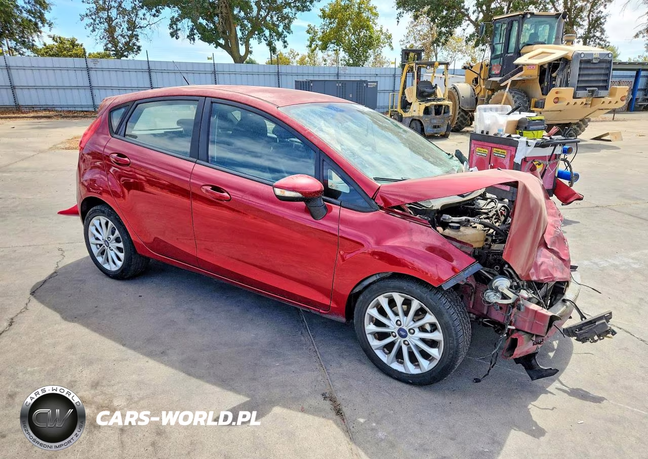2014 Ford Fiesta Se VIN:3FADP4EJ2EM135013 - 4