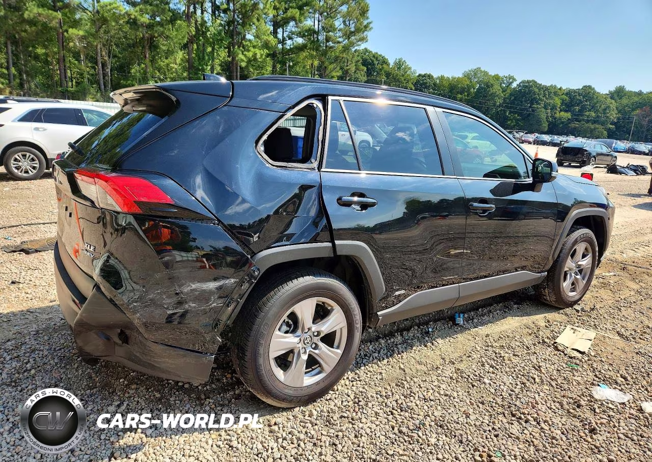 2025 Toyota Rav4 Hybrid Xle VIN:JTMRWRFV6SJ087235 - 3