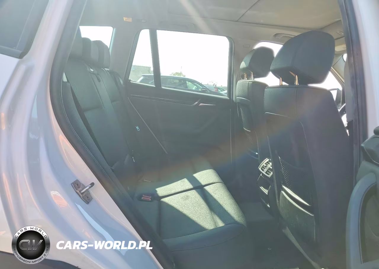 2017 BMW X3 xDrive28I VIN:5UXWX9C30H0W75213 - 11