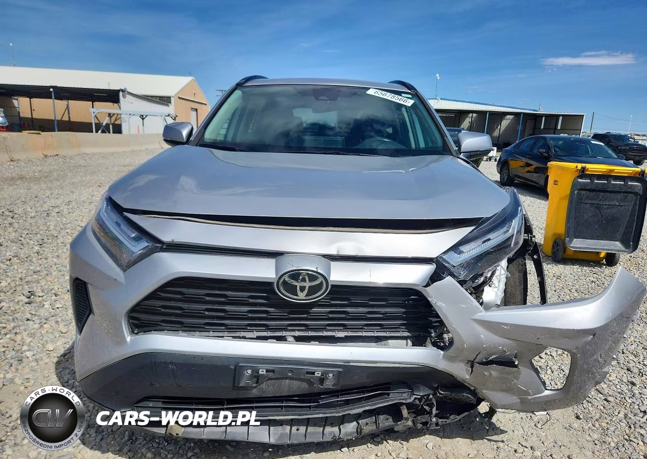 2023 Toyota Rav4 Xle VIN:2T3P1RFV2PW348455 - 5